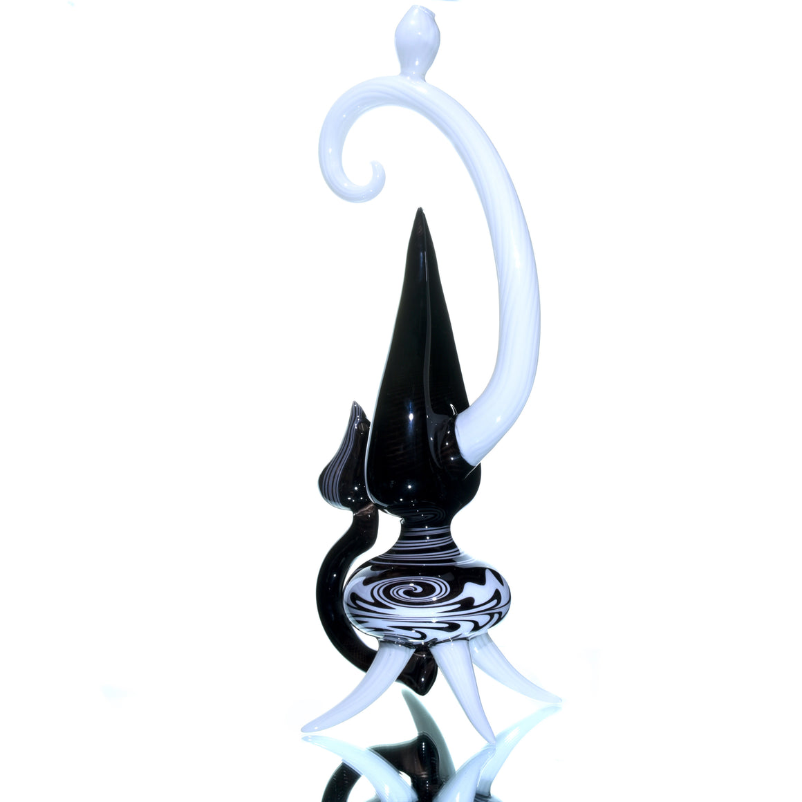 Black & White Teardrop Push Bubbler