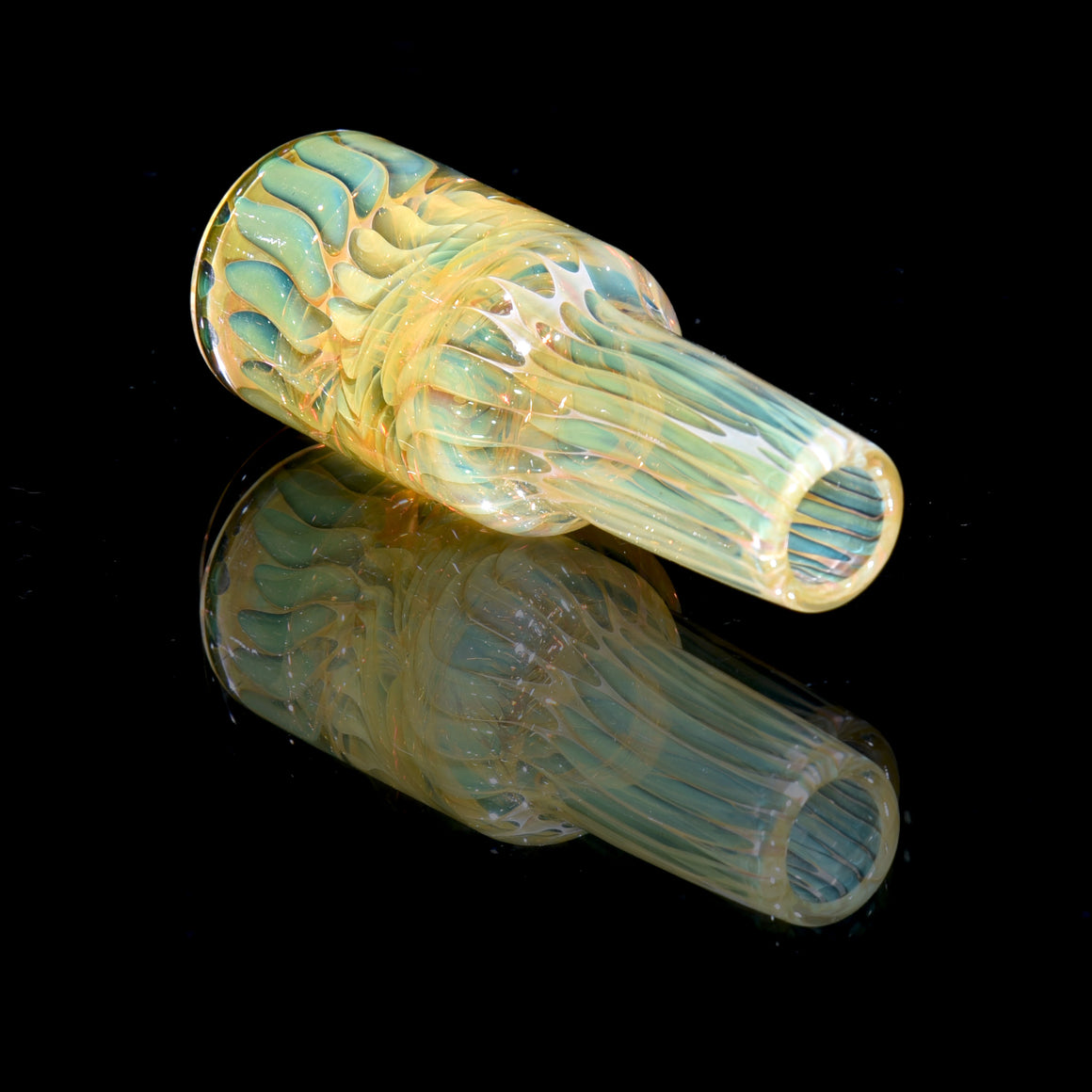 Fully-worked Fume Honeycomb Slide/Chillum - 14mm Male