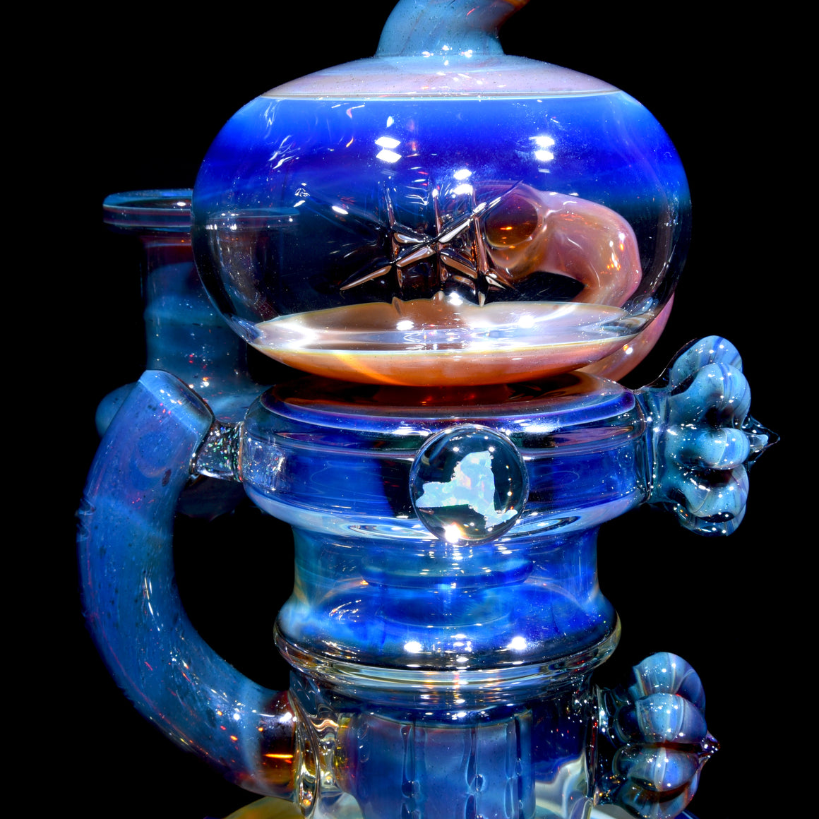 24K Gold-Fumed & Carved Orbital Recycler - Blue Stardust over Mai Thai - 14mm Female