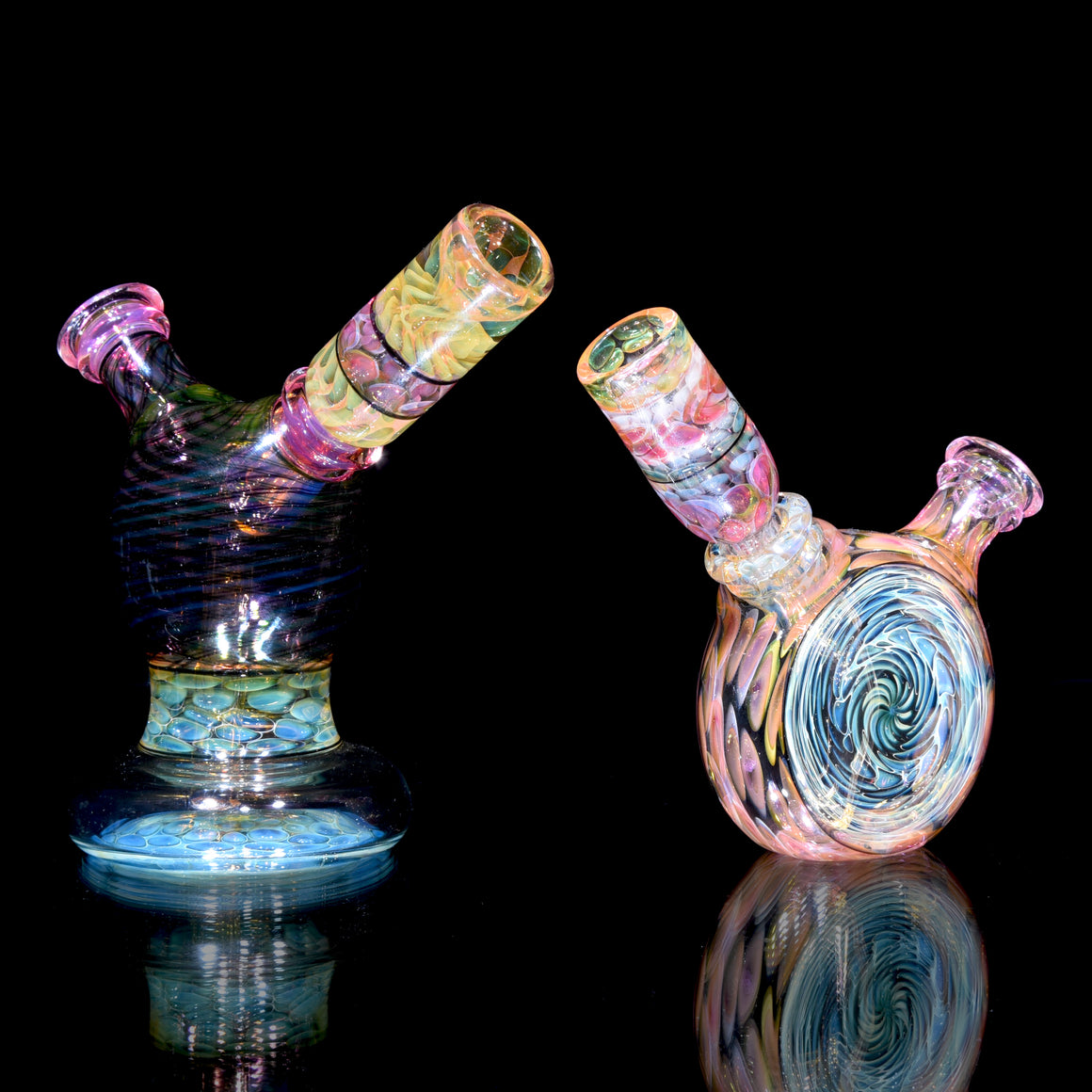 Fully-worked Fume Honeycomb Slide/Chillum - 10mm Male